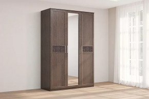 Шкаф 3-х створчатый с зеркалом Кэт-4 Венге Диал в Ноябрьске - noyabrsk.mebel-tymen.ru | фото